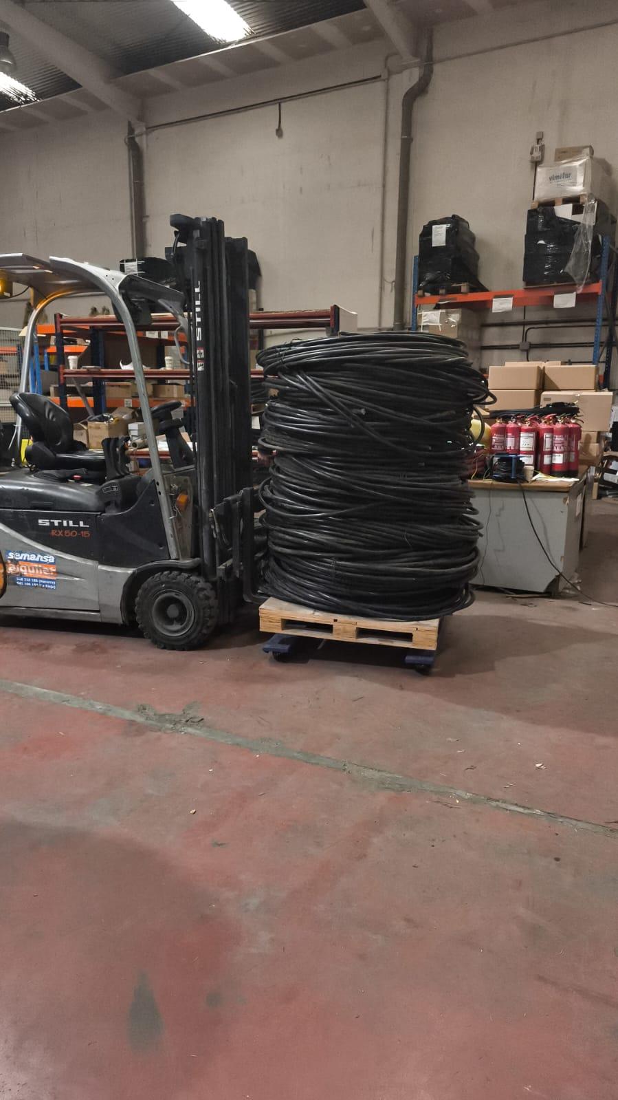 Logística y almacén de material